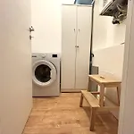 Melissa House 아파트