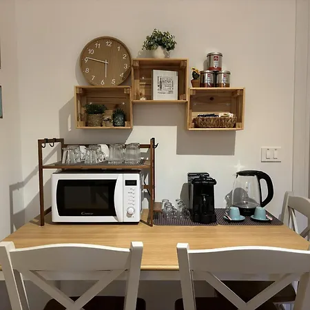 Melissa House Apartment *