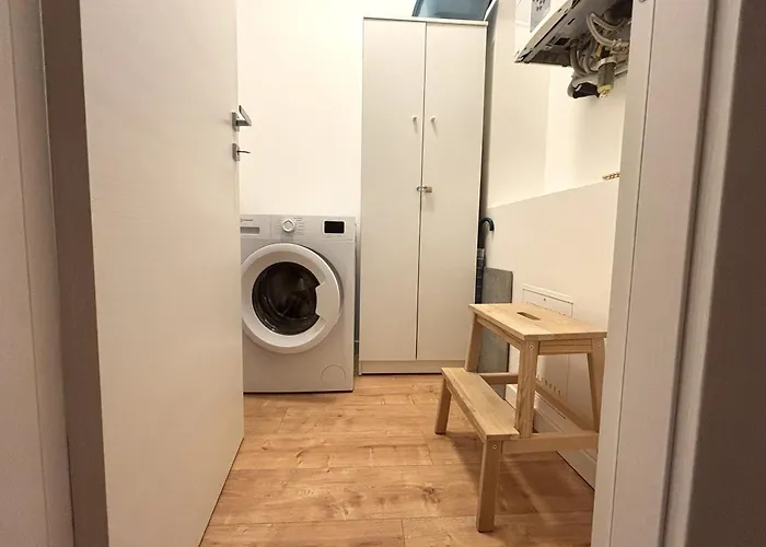 Melissa House Apartment