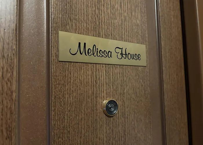 Melissa House Apartment